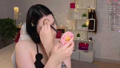Amely online show from May 28, 2:42 am