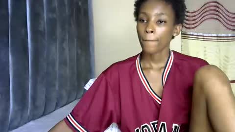 sweet_freaky online show from May 27, 1:49 am