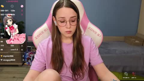 Alice online show from December 20, 2:30 am