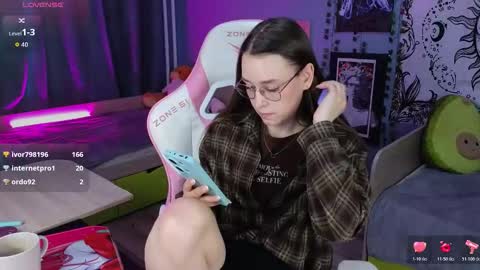 Alice online show from February 4, 6:49 am