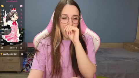 Alice online show from December 25, 2:57 am