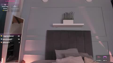 Snapshot of sweet_janne chatting on September 8, 7:35 pm sweet_janne online show from September 8, 7:35 pm