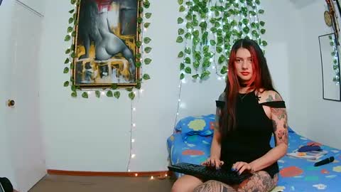 Sweet kitty90 online show from January 15, 11:51 pm