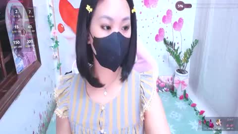 Lily online show from September 20, 7:45 pm