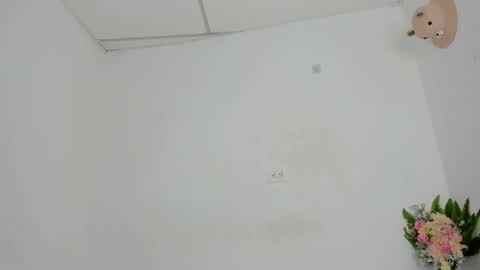sweet_litle online show from May 13, 4:51 am