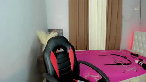 sweet_marie21 online show from May 19, 8:54 am