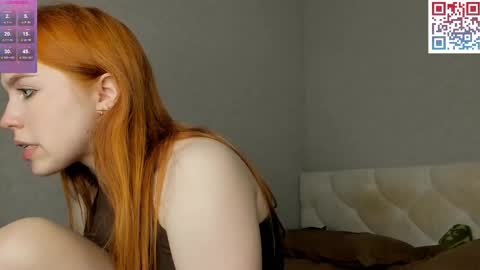 Mia online show from December 18, 2:00 pm