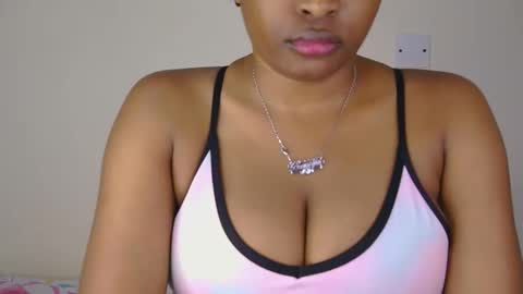 Queen debby online show from March 20, 9:20 pm