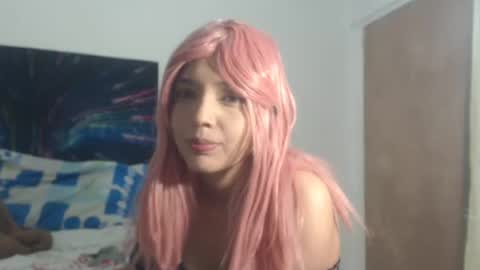 sweet_miamia online show from September 28, 6:31 am