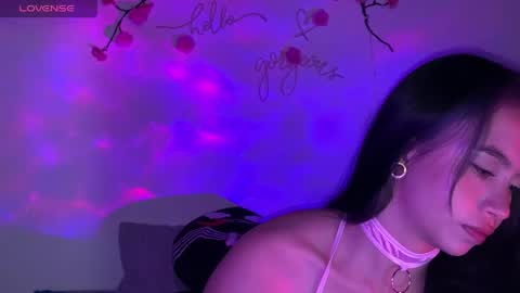 sweet molly420 online show from May 15, 11:18 pm