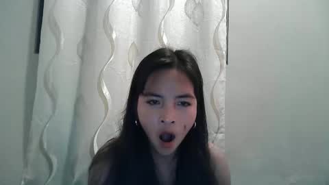 sweet_morenaph online show from May 20, 5:10 pm