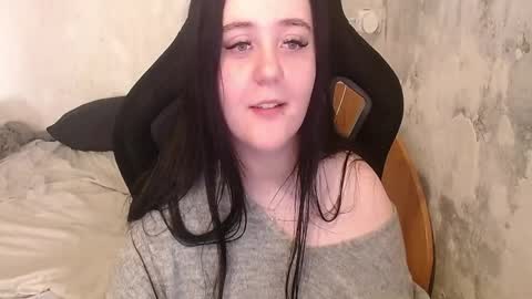 sweet_my_dream online show from April 7, 6:48 am