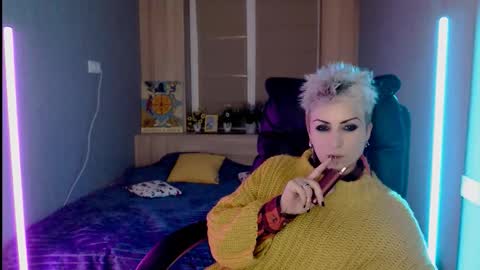 sweet_n_strong online show from February 12, 4:19 pm