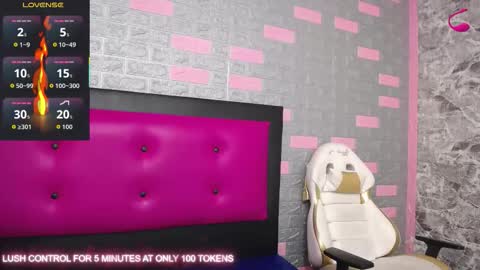  LAUREN  online show from October 2, 7:41 pm