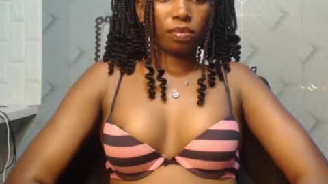 Nancy online show from February 9, 6:26 pm