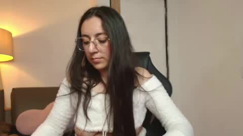 Sammy Lauren online show from May 13, 8:58 pm
