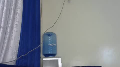 sweet_strawberina online show from May 29, 11:41 am