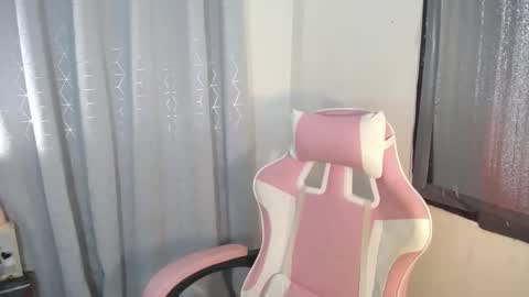 Trisha online show from October 13, 3:25 pm