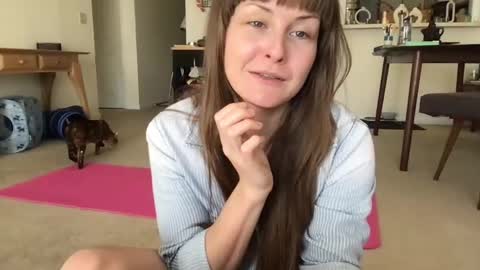 Heidi Brenner - Please check bio for schedule  FAQ online show from May 14, 2:01 pm