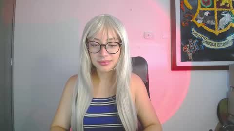 sweet_venus4 online show from December 15, 3:39 pm