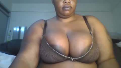 sweetbaby46 online show from April 10, 3:12 am