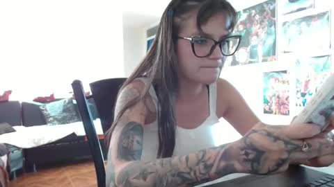 Bella  online show from October 1, 8:58 pm