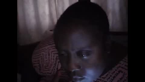 Snapshot of sweetblacklady chatting on September 20, 3:21 pm MELVIN online show from September 20, 3:21 pm