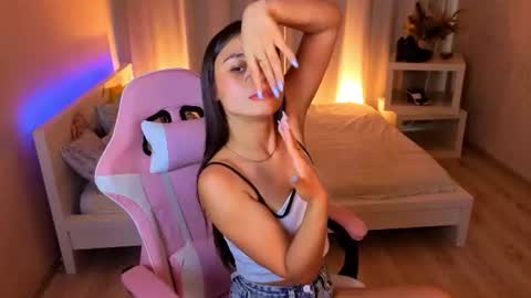 Kim online show from June 26, 5:20 am