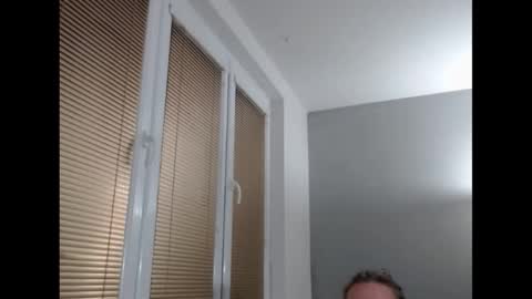 Sweetboobs85h online show from February 11, 7:38 pm