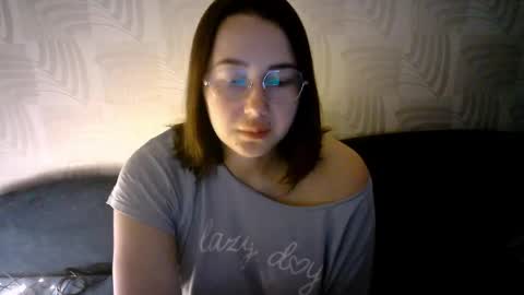 sweetchealy online show from May 22, 1:31 pm