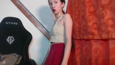 sweetdam12 online show from February 26, 9:29 pm