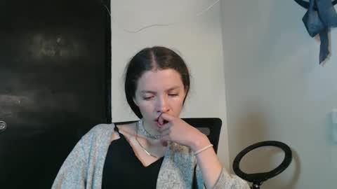 sweetdam12 online show from January 3, 9:15 pm