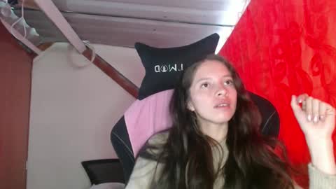 sweetdam12 online show from December 14, 9:02 pm