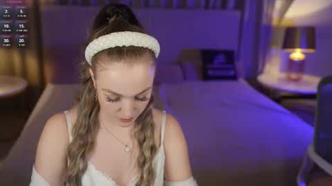 Amelia online show from November 13, 11:37 pm