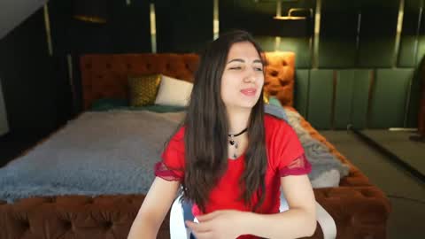 Amelia online show from April 29, 2:42 pm