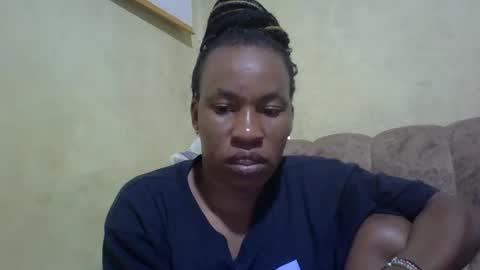 sweetdiva2012 online show from December 7, 7:10 pm