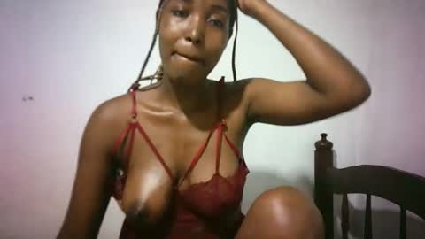 sweetebony_50 online show from May 14, 9:59 am