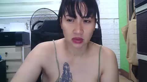 Snapshot of sweetgemini23 chatting on January 16, 5:12 pm Jean online show from January 16, 5:12 pm