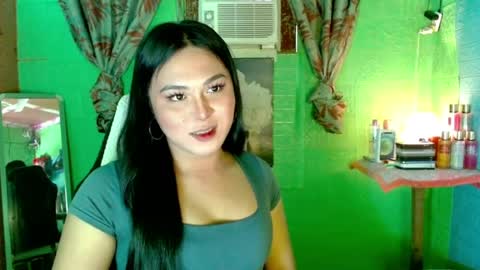 Kathy  online show from April 8, 6:15 am