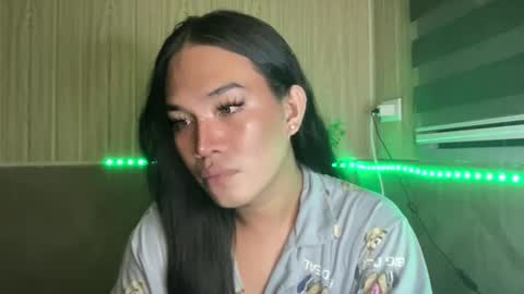 sweetgirl_rhainexxx online show from May 12, 5:30 pm