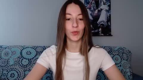 Snapshot of sweetheart_77 chatting on September 30, 9:59 am Emma online show from September 30, 9:59 am