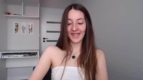 Emma  online show from May 5, 7:33 am