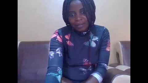 Snapshot of sweetib1 chatting on October 12, 7:11 am sweetib1 online show from October 12, 7:11 am