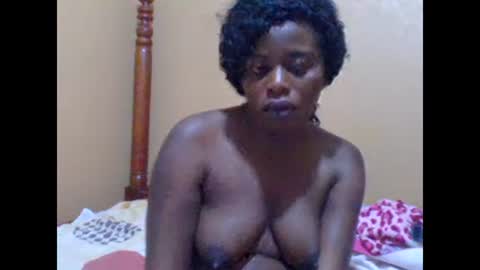 Snapshot of sweetib1 chatting on February 3, 9:19 am sweetib1 online show from February 3, 9:19 am