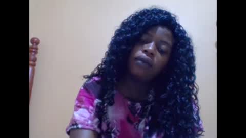 Snapshot of sweetib1 chatting on January 15, 6:01 am sweetib1 online show from January 15, 6:01 am