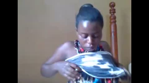 Snapshot of sweetib1 chatting on December 14, 12:33 pm sweetib1 online show from December 14, 12:33 pm