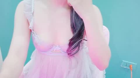 sweetie_bae99 online show from May 18, 4:07 am