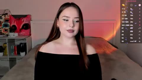 Hannah online show from October 5, 3:17 pm