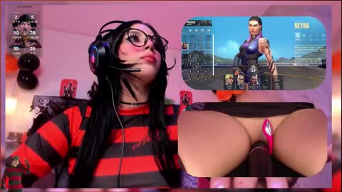 sweetie_cloe online show from November 1, 9:19 pm