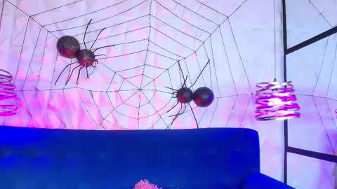 violeta online show from December 15, 3:23 am